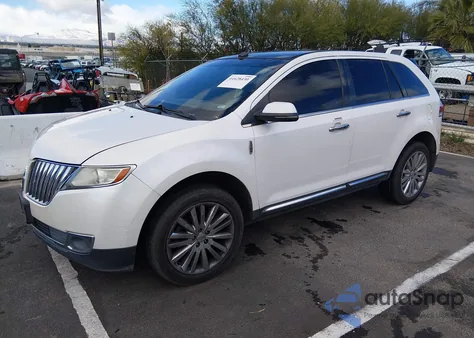 2013 Lincoln Mkx z USA, uszkodzony, nr VIN 2LMDJ6JK5DBL05385
